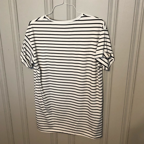 Striped T-shirt dress - Picture 6 of 6